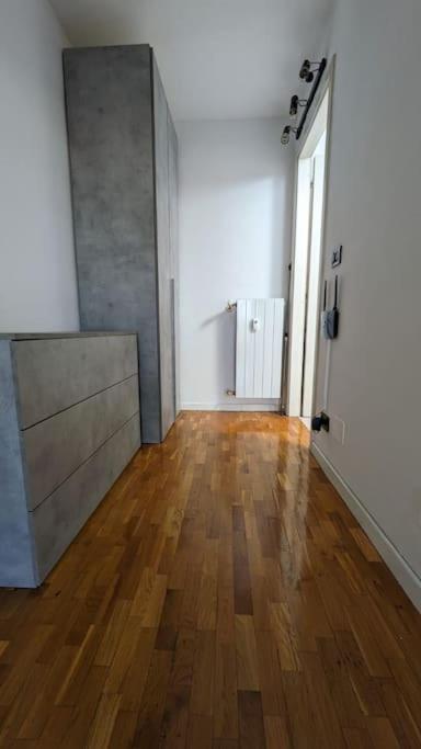Amazing Apartment With View Near Metro Torino Esterno foto