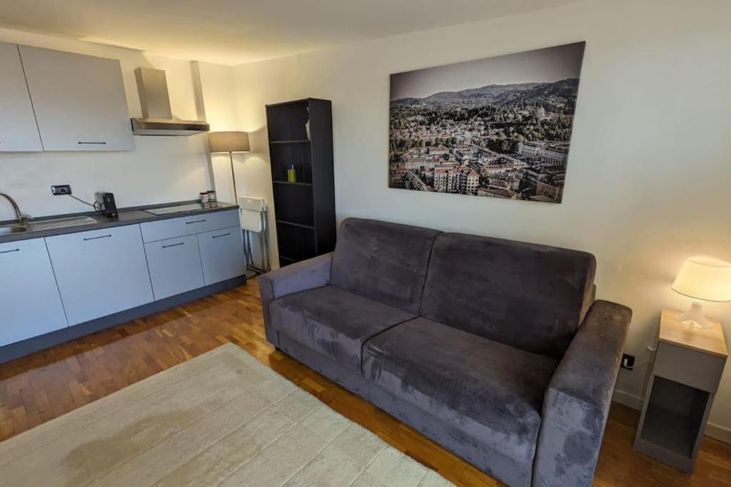 Amazing Apartment With View Near Metro Torino Esterno foto